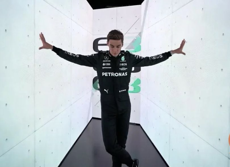 Going to Christ the Redeemer for the cultural experience ❌

Going to Christ the Redeemer to recreate George’s T-Pose ✅