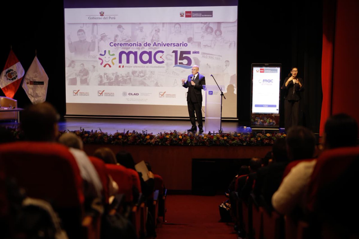 pcmperu's tweet image. ✨ Desde la Presidencia del Consejo de Ministros seguimos acercando el Estado a más personas.
A través de la Secretaría de Gestión Pública, administramos los canales de la Plataforma de Mejor Atención al Ciudadano – MAC, centralizando trámites y servicios para brindar una…