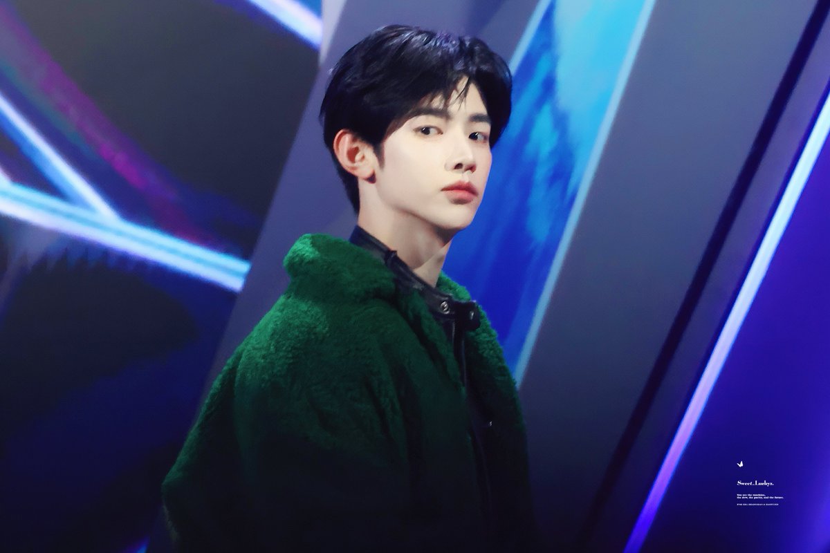 LuckyzSweet's tweet image. 251128

#장하오 #ZHANGHAO #章昊 #ジャンハオ 
#제로베이스원  #ZEROBASEONE  #ZB1