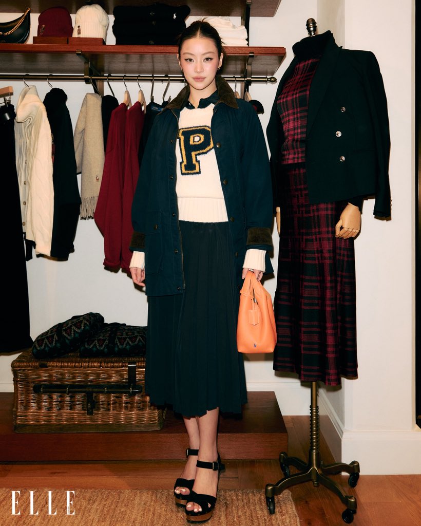 ELLEThailand's tweet image. สวยไม่ไหว! หมิว ณัชชา @miunatshaa ที่เดินทางมาเข้าร่วมงานเปิดตัวสโตร์ Ralph Lauren แห่งใหม่แบบครบวงจร ภายใต้คอนเซ็ปต์ ’The World of Ralph Lauren‘ ครั้งแรกในประเทศไทย

#ELLEThailand
#MiuNatsha
#RalphLaurenTH