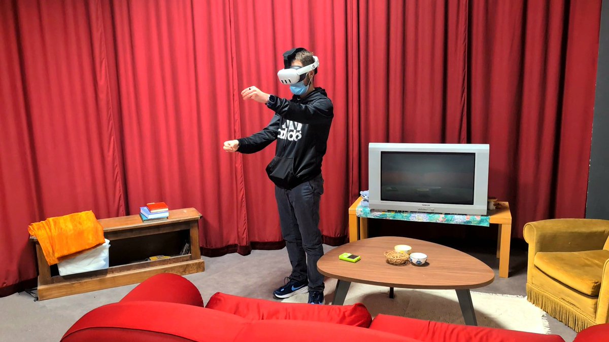 Le Workshop Art &amp; Game <a href="/Cnam_Enjmin/">Cnam-Enjmin</a> et l’ÉESI du 17 au 21 novembre 2025 sur la notion d’Identité·s.
Avec mon équipe nous avons créé un Escape Game en réalité mixte avec comme rôle #programmeur #MetaQuest3 #master #étudiant #gamedev #unity #jeuvideo Excellente semaine de partage