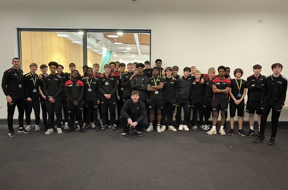 Brilliant external delivery from former <a href="/CovCollegeRugby/">Leicester Tigers ACE Programme at Cov College</a> learner, Aaron Abbott, presenting to our Football Education Programme learners regarding the possible consequences of gambling <a href="/coventrycollege/">Coventry College</a> <a href="/KellySarahDavis/">Kelly Sarah Ward</a> <a href="/SBitC_CCFC/">Sky Blues in the Community</a>