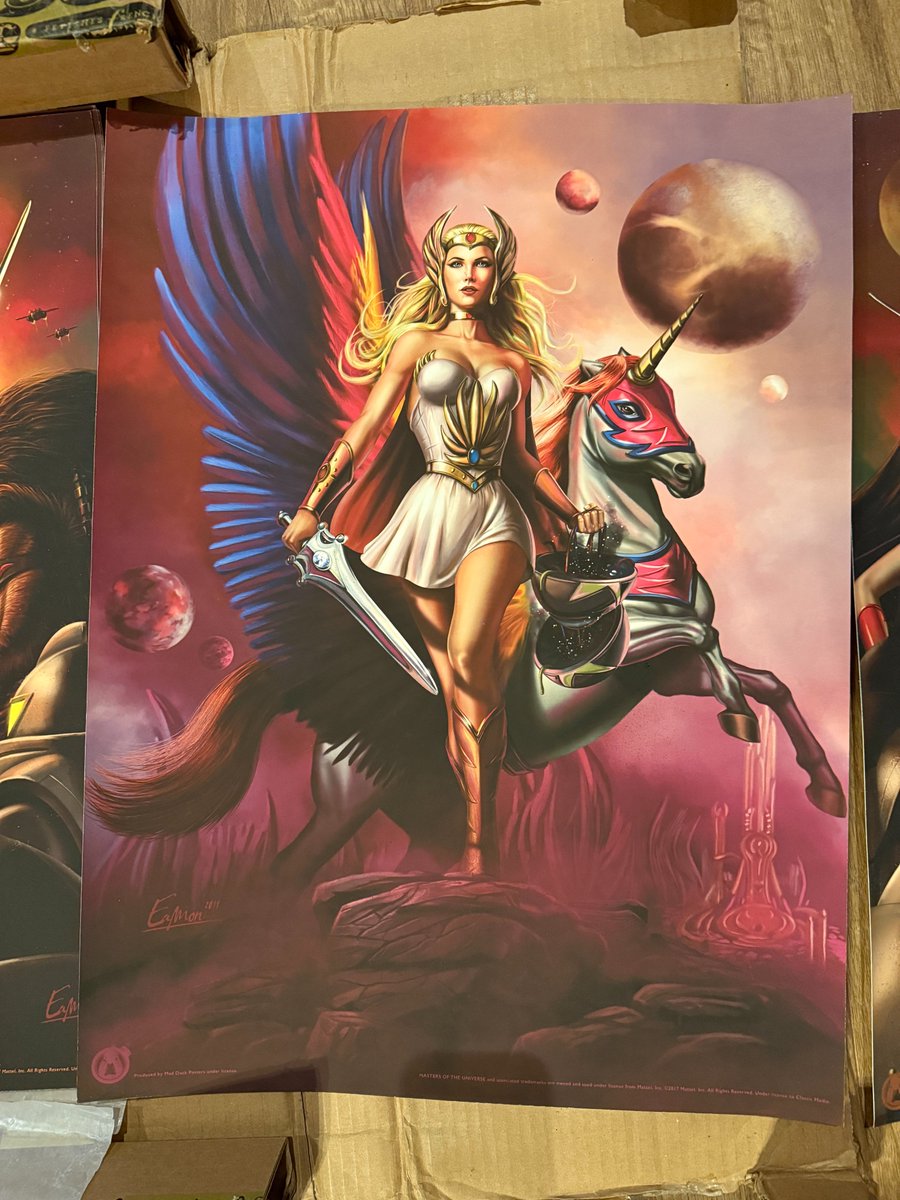 Eamon_'s tweet photo. How about an EamonArt Black Friday sale? these licensed Masters of the Universe 18x24 (45cm x 60cm) high quality Fine Art Giclée are now £39 or $50 shipped anywhere and can be signed and personalised by yours truly. #fineartprint #giclee #mastersoftheuniverse #shera #artist #80s https://t.co/1Rr6vF2kfz