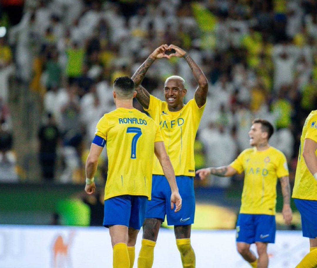 ByanNassr's tweet image. 🚨🚨🚨🎙️- أندرسون تاليسكا: 

الدوري السعودي أقوى من الدوري الامريكي 

لم يكن الدوري السعودي أضعف من الدوري الأمريكي 

انتر ميامي بقيادة ميسي خسروا من #النصر بنتيجة 6-0 

لا مجال للمقارنة بينهم 🤫💛