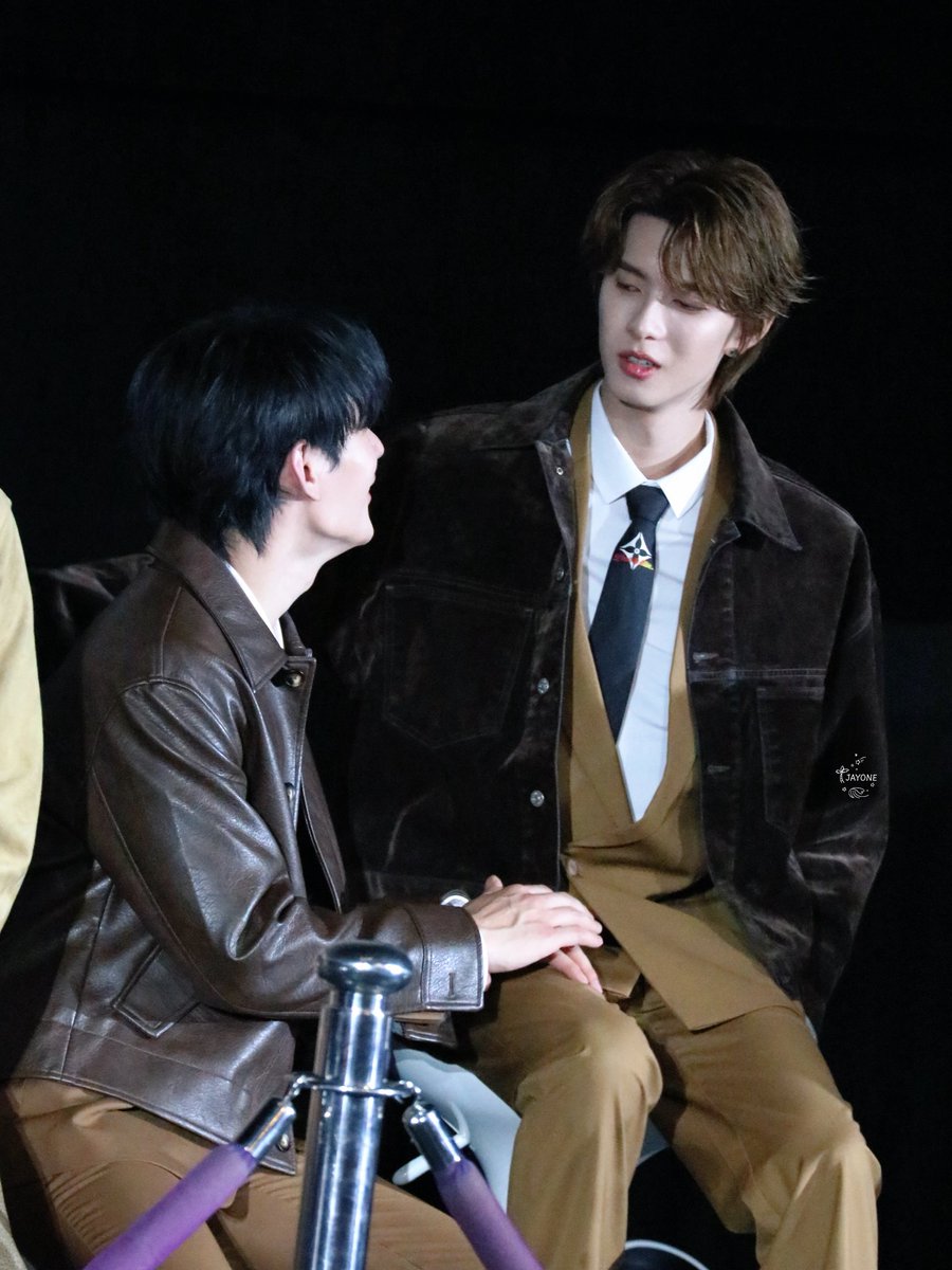 PoohPavel_88's tweet image. Pavel is always a baby for his Pooh.. And the way Pupu takes care of his Pewpew feels so gentle, steady, and full of quiet love.. It’s the kind of care that shows without words, just through actions and the way they hold on to each other..
🥹😘🐶🐱😘🥹

#PoohPavel
#ThupSingha…