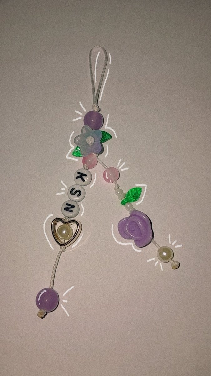 pocketzsx's tweet image. ae&apos;s first ga !!

— more handmade anik anik here :