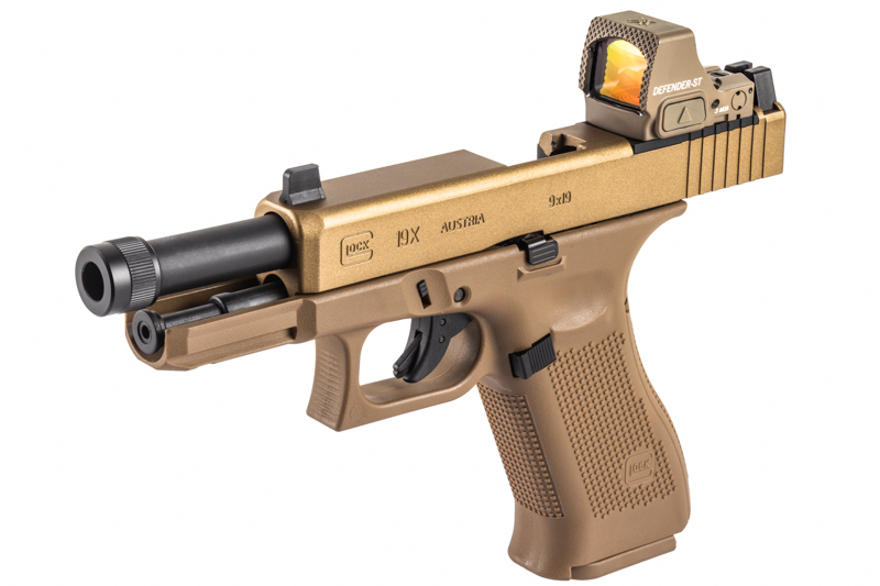 昨日電撃発表しました BATON airsoft 次期新製品、GLOCK G19X MOS CO2GBB につきまして、弊社ミリブロにて試作品の外観レビューを公開しております。
金属感あふれる塗装仕上げの強化樹脂製MOSスライドや、実銃の成形色を再現した専用フレーム、そして