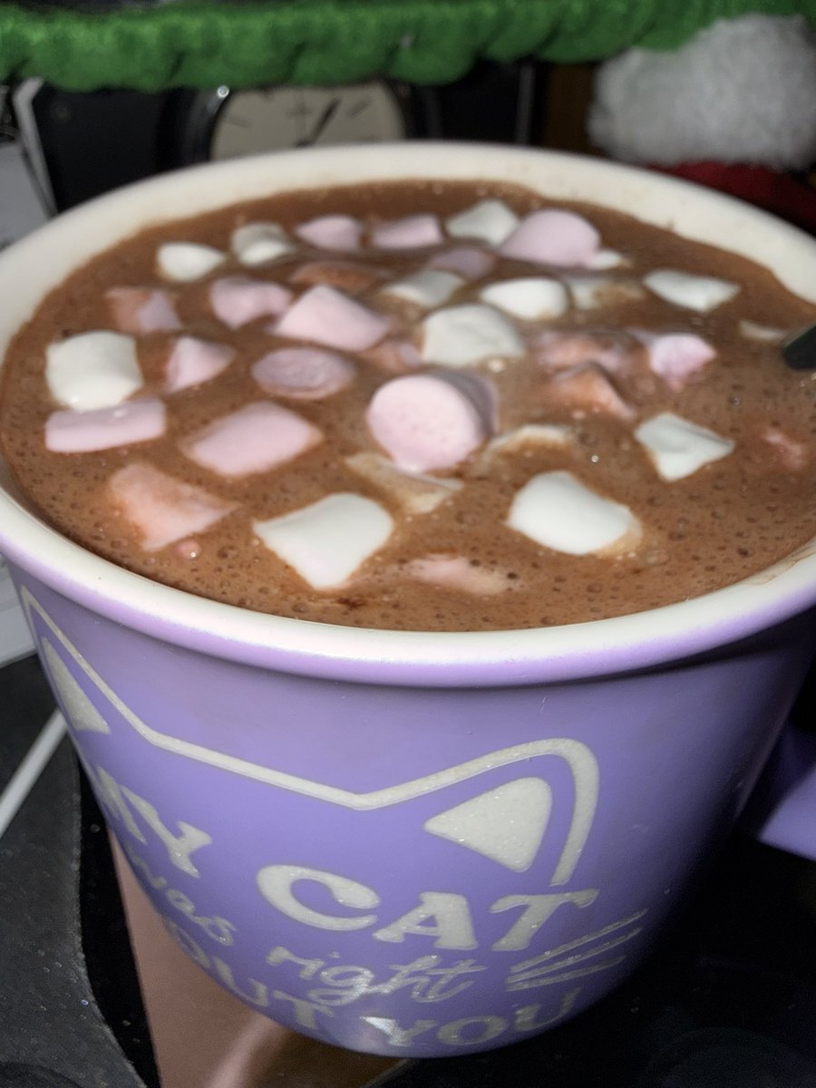 I have to say. I make a mean hot chocolate mmmmmmmm

#delicious