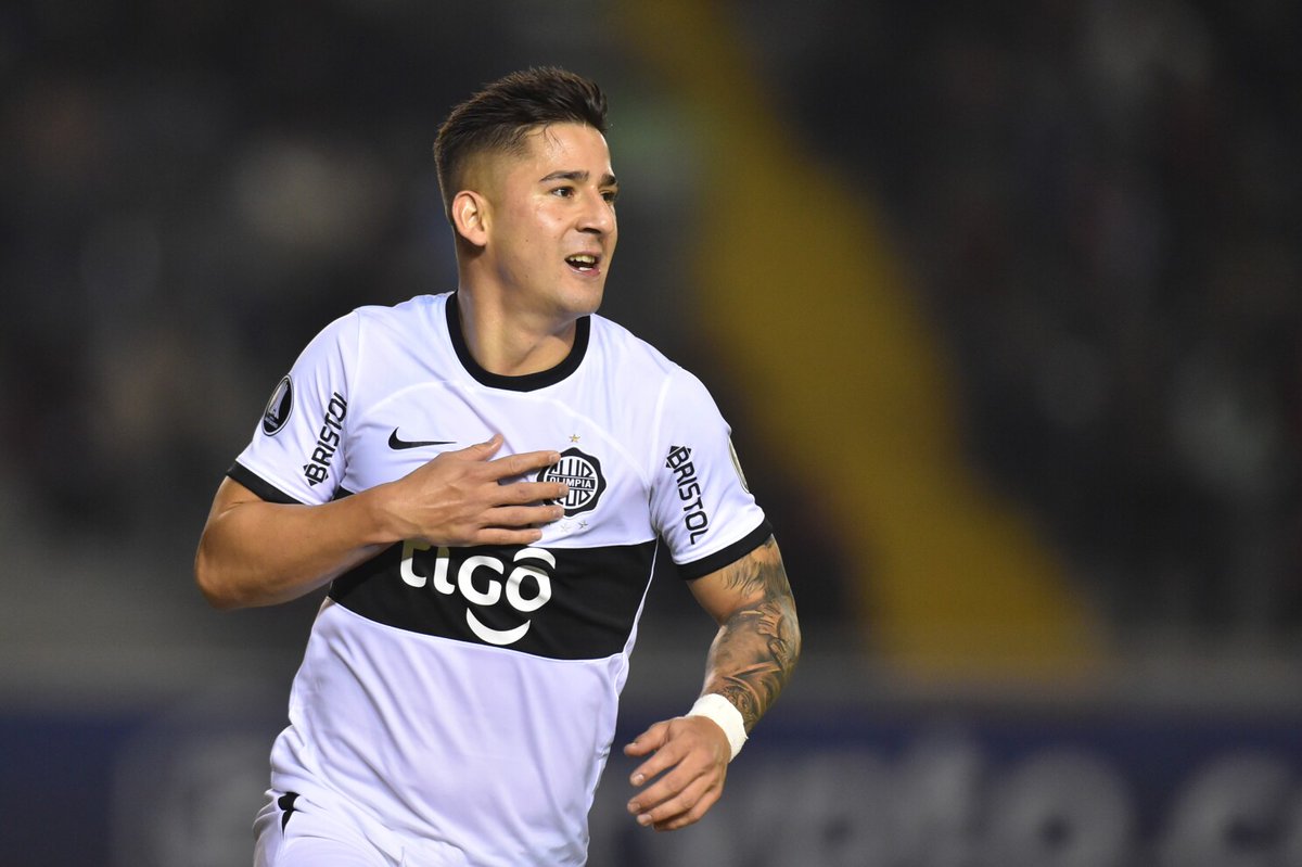 alesilvaper's tweet image. Guillermo Paiva volverá a Olimpia si Atlético Junior de Barranquilla no hace uso de la opción de compra en este fin de año.

Lo mencionó Rodrigo "Coto" Nogués, presidente de Olimpia.