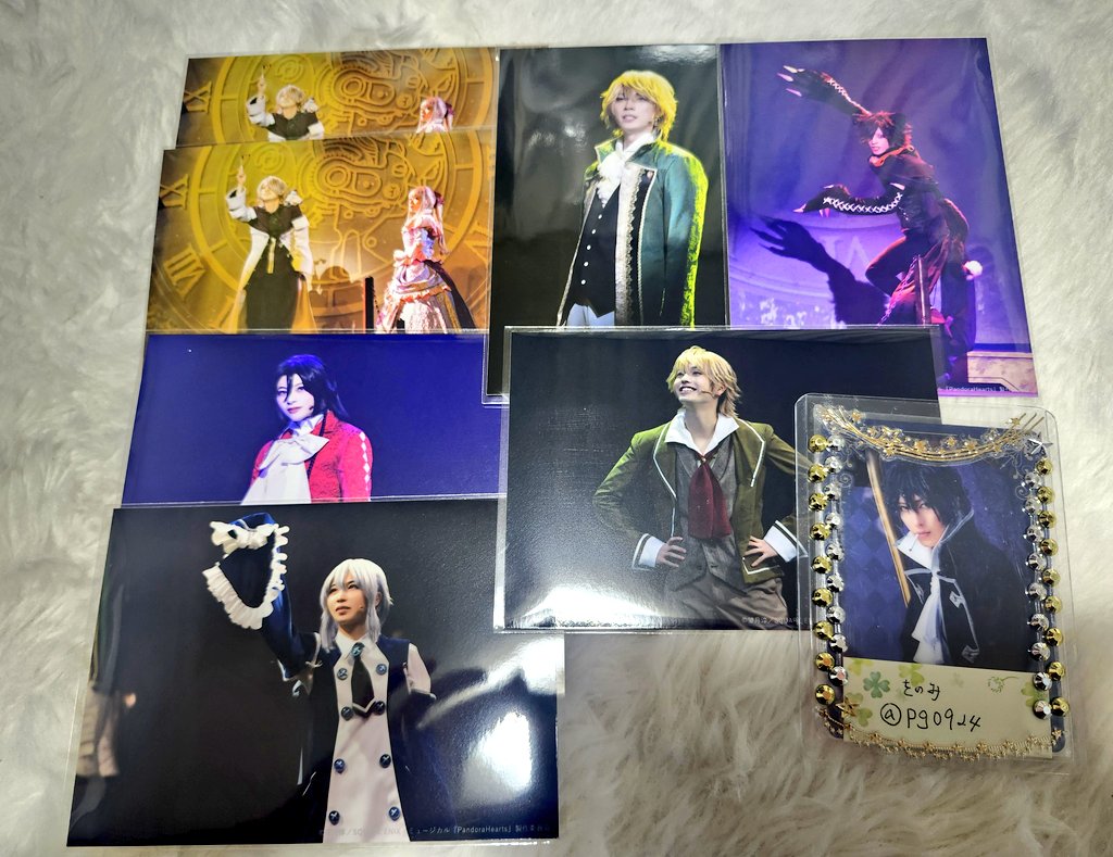 pg0924's tweet image. 【交換希望】PandoraHearts　パンミュ　ステブロ　クリカ
《譲》オズ、シャロン、ブレイク、★ジャック、チェシャ猫
《求》画像💖&amp;gt;💕&amp;gt;♥️
ギル、ブレイク
★は💖との交換のみ。郵送対応、手渡し可能です。