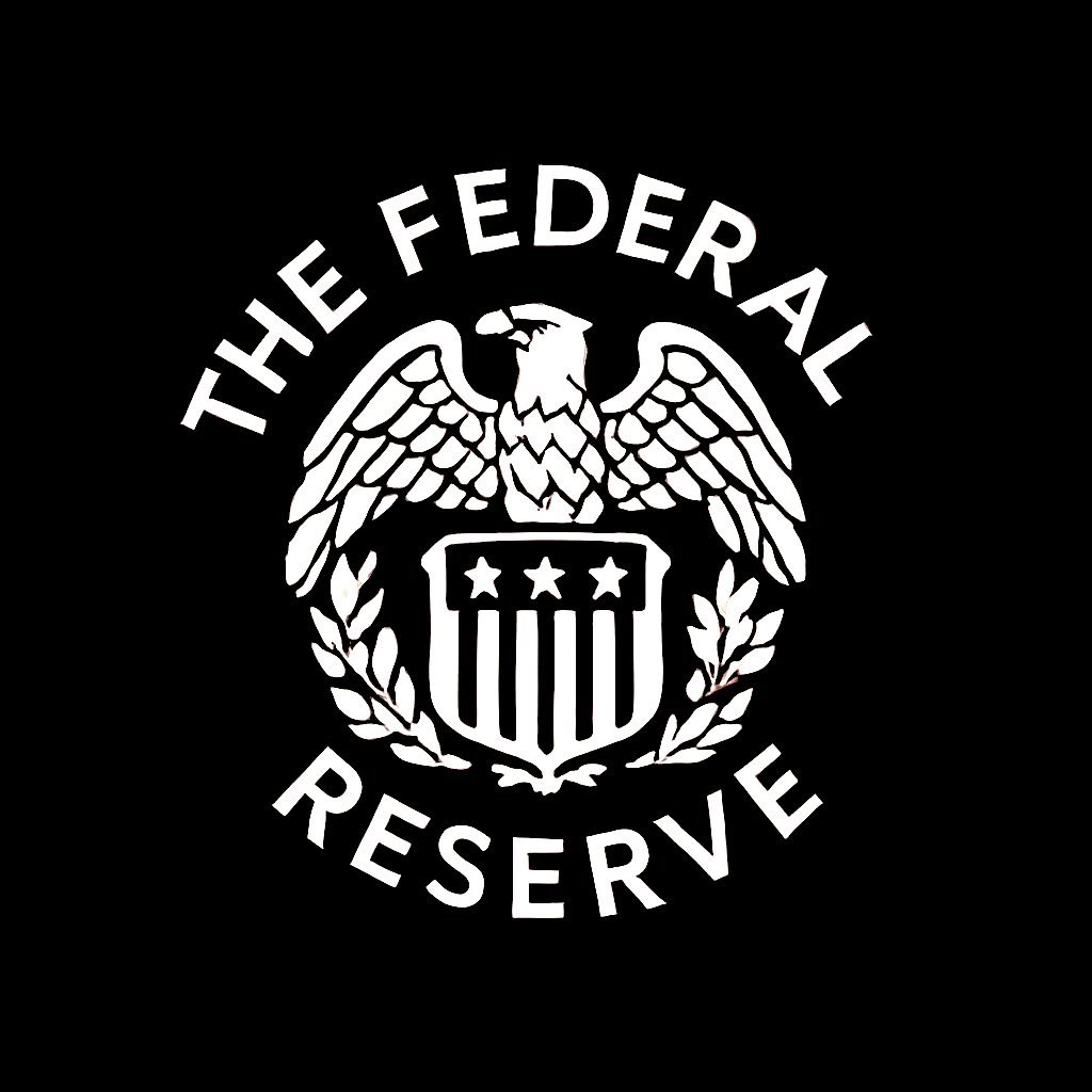 BREAKING: 🚨 

🇺🇸 President Trump says the Federal Reserve should cut rates “by a large amount” in December.