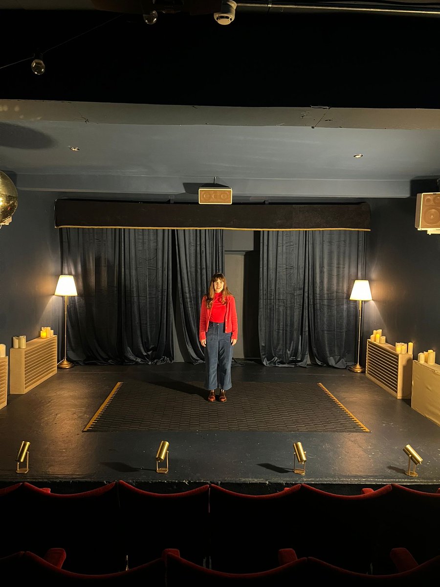 3 nights are sold-out, and only 4 tickets left for the last show on Wednesday. Can’t get over all the amazing support 🙏 Really looking forward to opening night on Sunday ❤️ eventbrite.ie/e/how-to-becom…