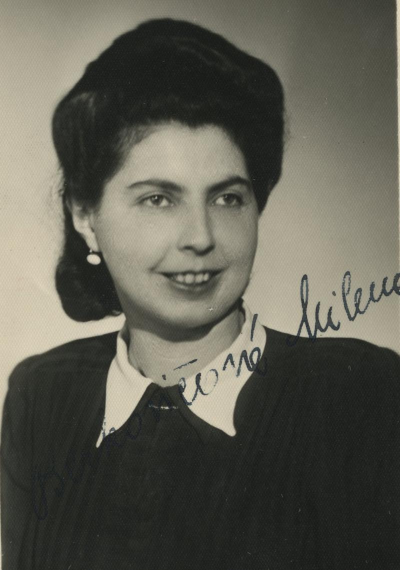 28 November 1910 | A Czech Jewish woman, Milena Berkovičová, was born in Prague.

She was deported to #Auschwitz from #Theresienstadt ghetto on 18 December 1943. She did not survive.
---

Women at Auschwitz

Lesson: lekcja.auschwitz.org/2022_kobiety_e…
Podcast: youtu.be/ijTxtbNlJO8