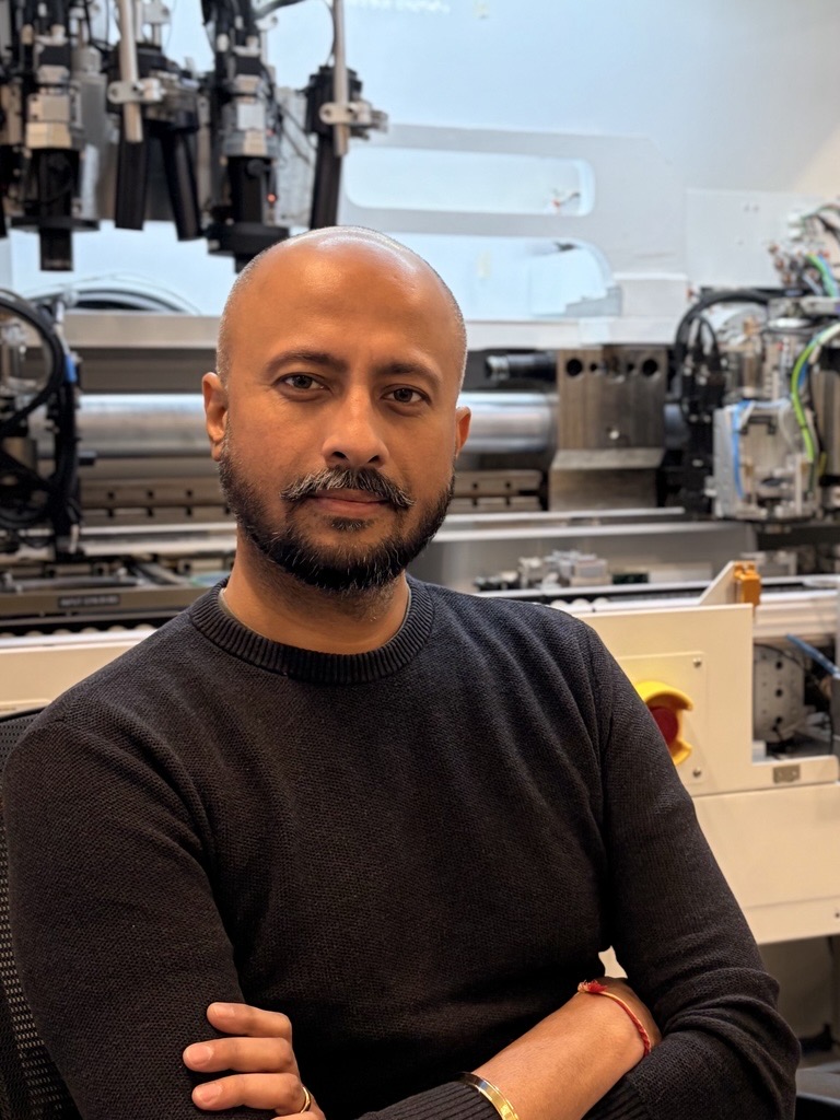 Check out latest Newsletter! Highlights: new EMEA Demo Center at Distek, spotlight on Gaurav Mishra, updates on Service Contracts, and events like SPIE Photonics West! Visit today! More info: conta.cc/3K8Sl2u