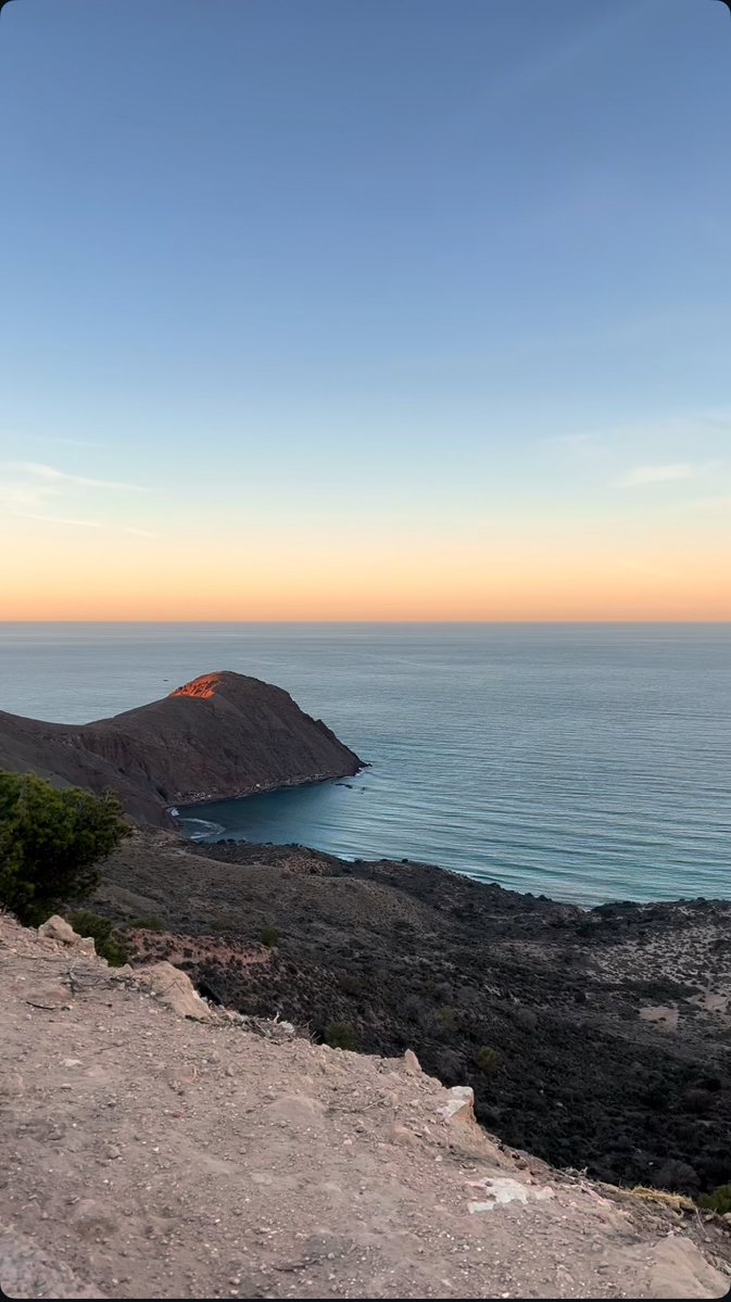 ChessUser_'s tweet image. 🌄🌄