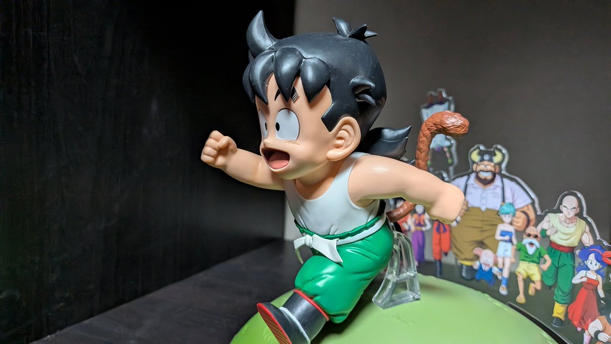 ナツ・ドラグニル 海外フィギュア クレセントスタジオ 破損 ナツ・ドラグニル 海外フィギュア クレセントスタジオ 破損 ナツ