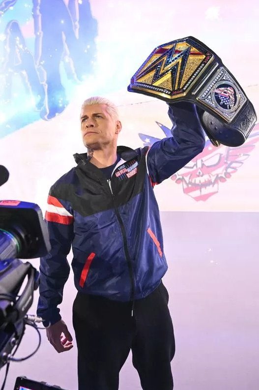 masonbldwnmusic's tweet image. Happy Friday night Rhodes everyone!!! ❤️🤍💙

@CodyRhodes #CodyRhodes #AmericanNightmare #QB1 #SmackDown