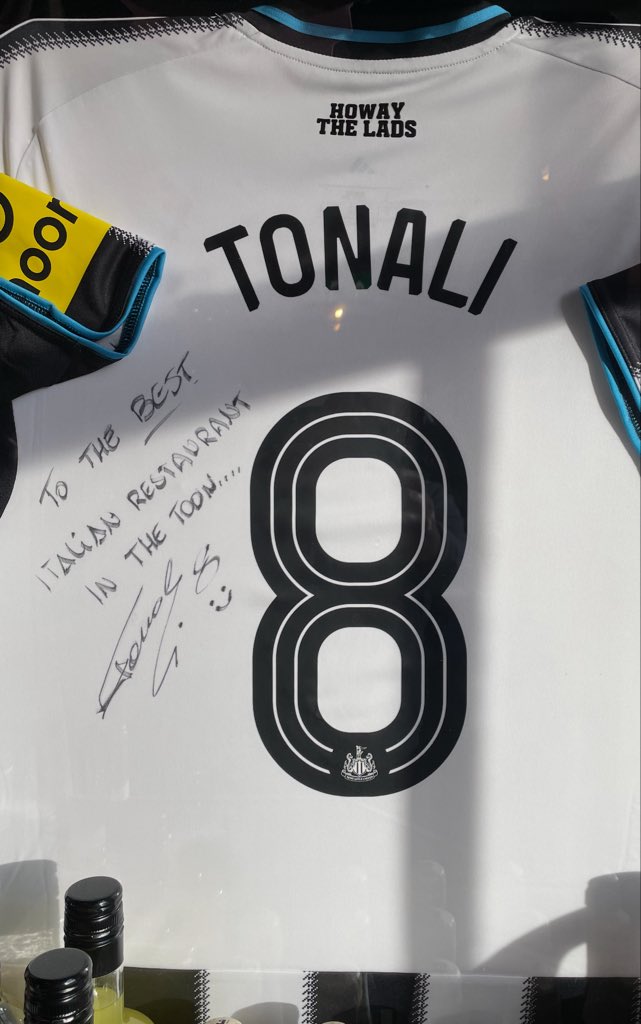 Excellent family lunch in Newcastle today, fully endorsed by Sandro 👌🇮🇹