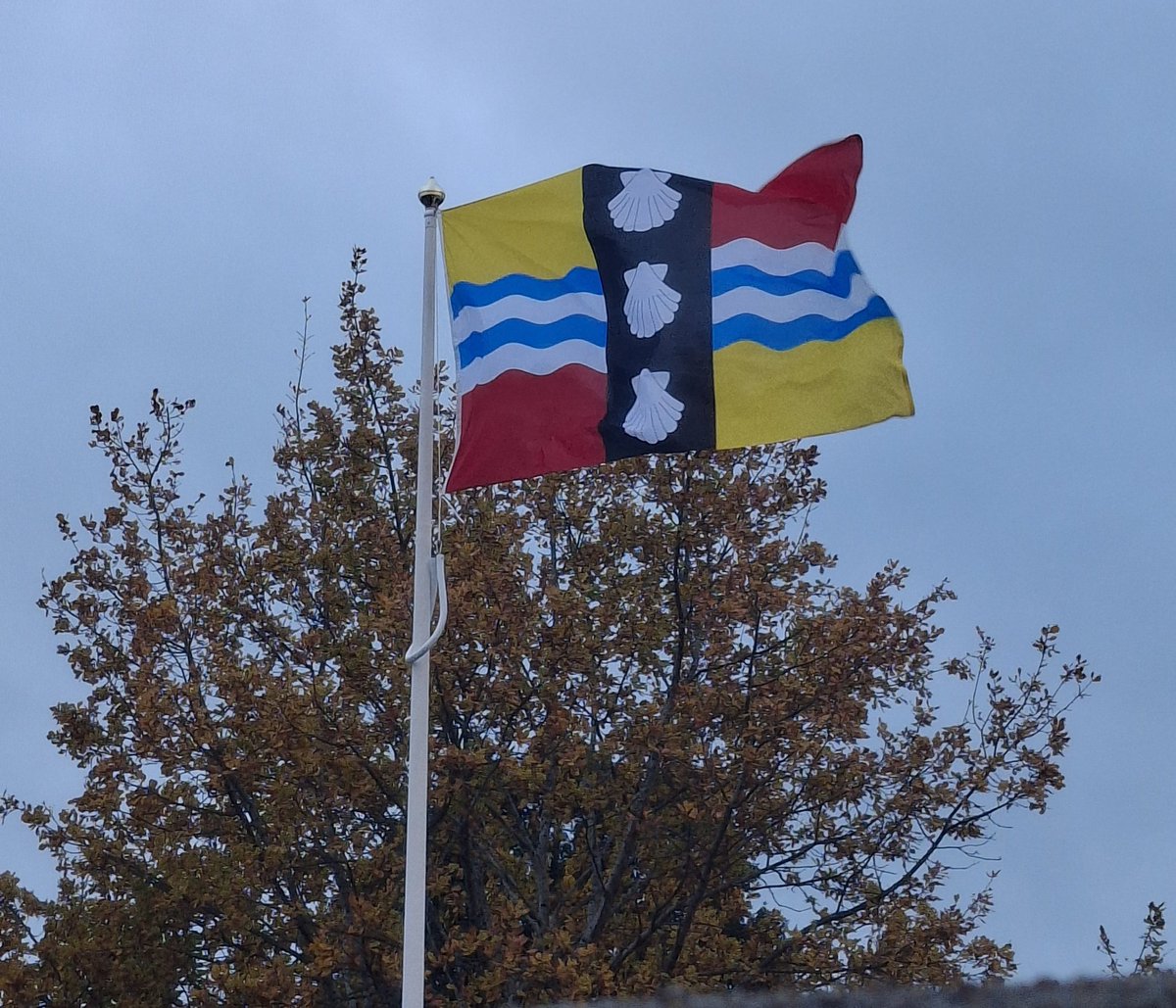 Happy Bedfordshire Day 🍾🎉😍 from all the volunteers at <a href="/TotallyLocal_LB/">TotallyLeightonBuzzard</a> and the #RepairCafeLB 🎉