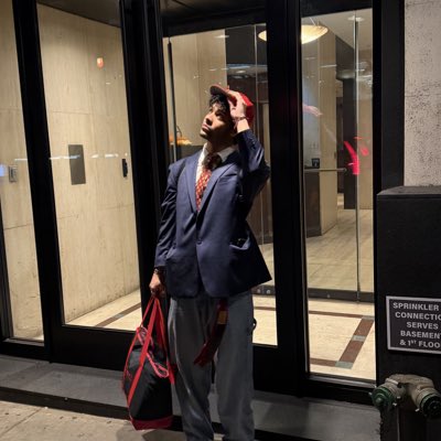 Sáuntiel tweet media