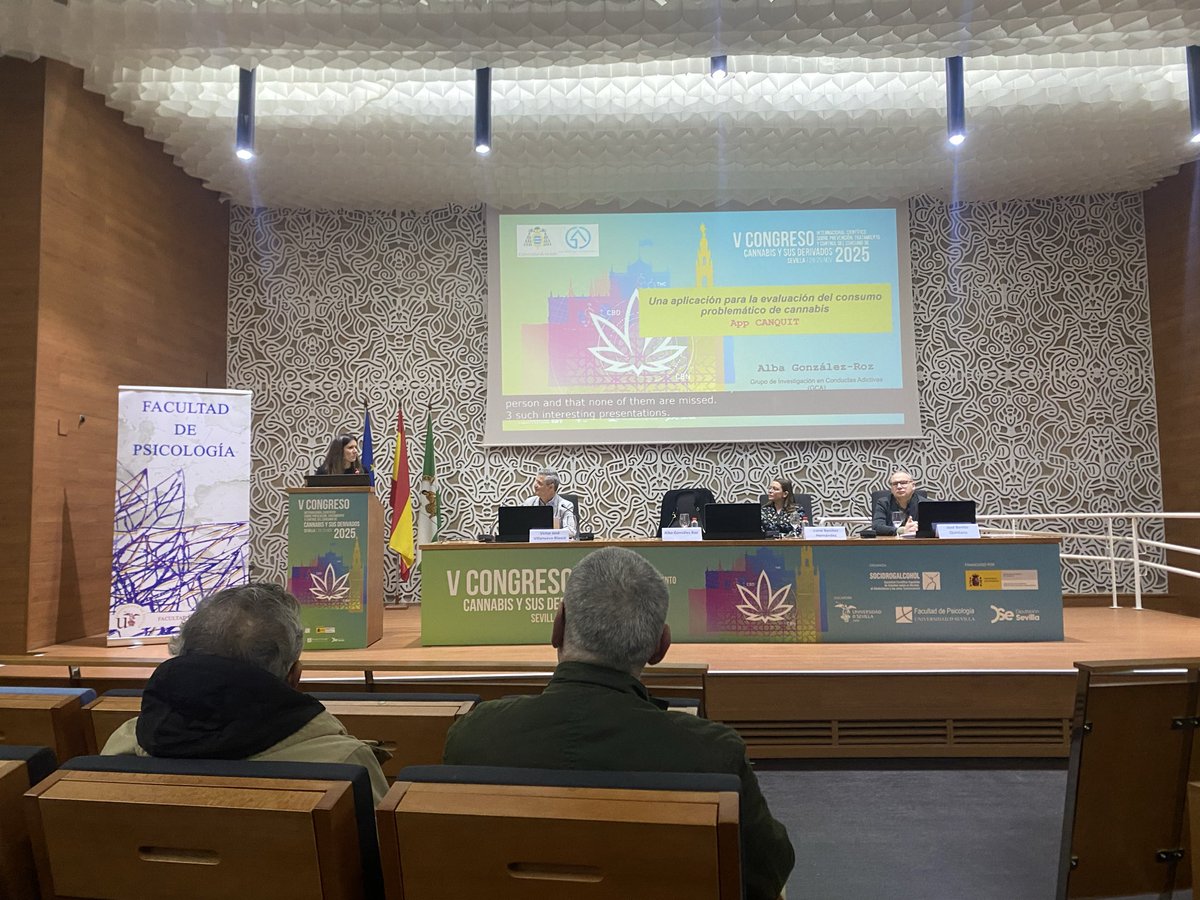 Primeras sesiones del V Congreso de Cannabis!! Revisando los avances en evaluación, medición y cuantificación del cannabis <a href="/PsicologiaUS/">Psicología US</a>   <a href="/Socidrogalcohol/">Socidrogalcohol</a> <a href="/pnsd/">pnsd</a> <a href="/unisevilla/">Universidad de Sevilla</a> <a href="/jbquint/">José Benito (Tito) Quintana</a>