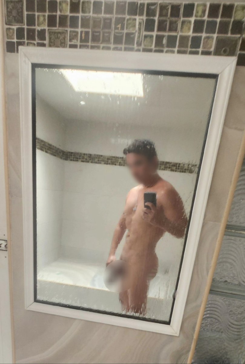 #SinglePuebla
#SwingerPuebla

Aqui dejare la foto original 📸, y me iré lentamente 🕴.

Amo el vapor y el jacuzzi 💙🛁.

Saludos

#SwingerMexico #ParejasSwinger #Cuckold #Trios #Entrenamiento #ChicasUnicornio #VigenStag #ComunidadSwingerPuebla #ComunidadSwinger