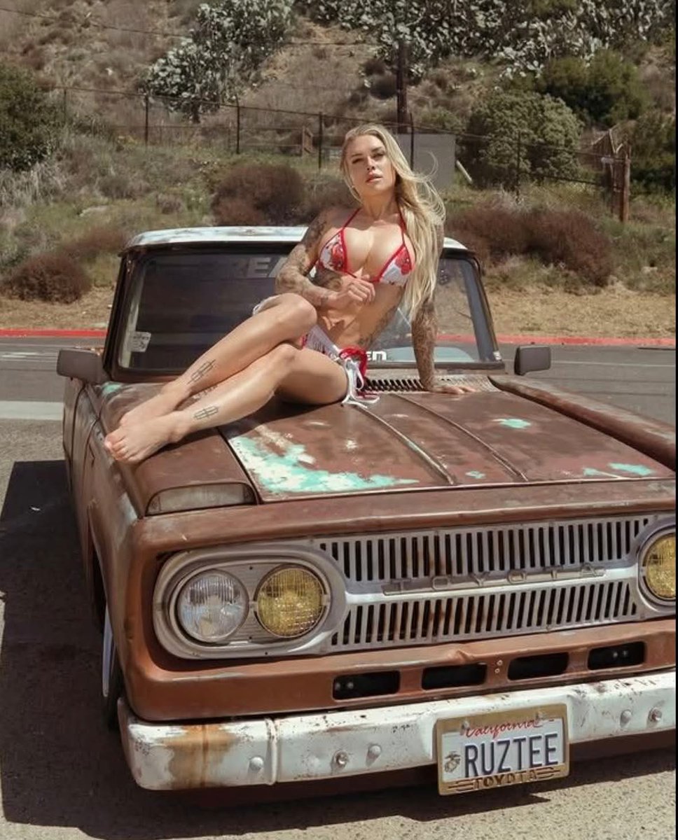 Ivycottagebaker's tweet image. #FrontendFriday muvverfeckers