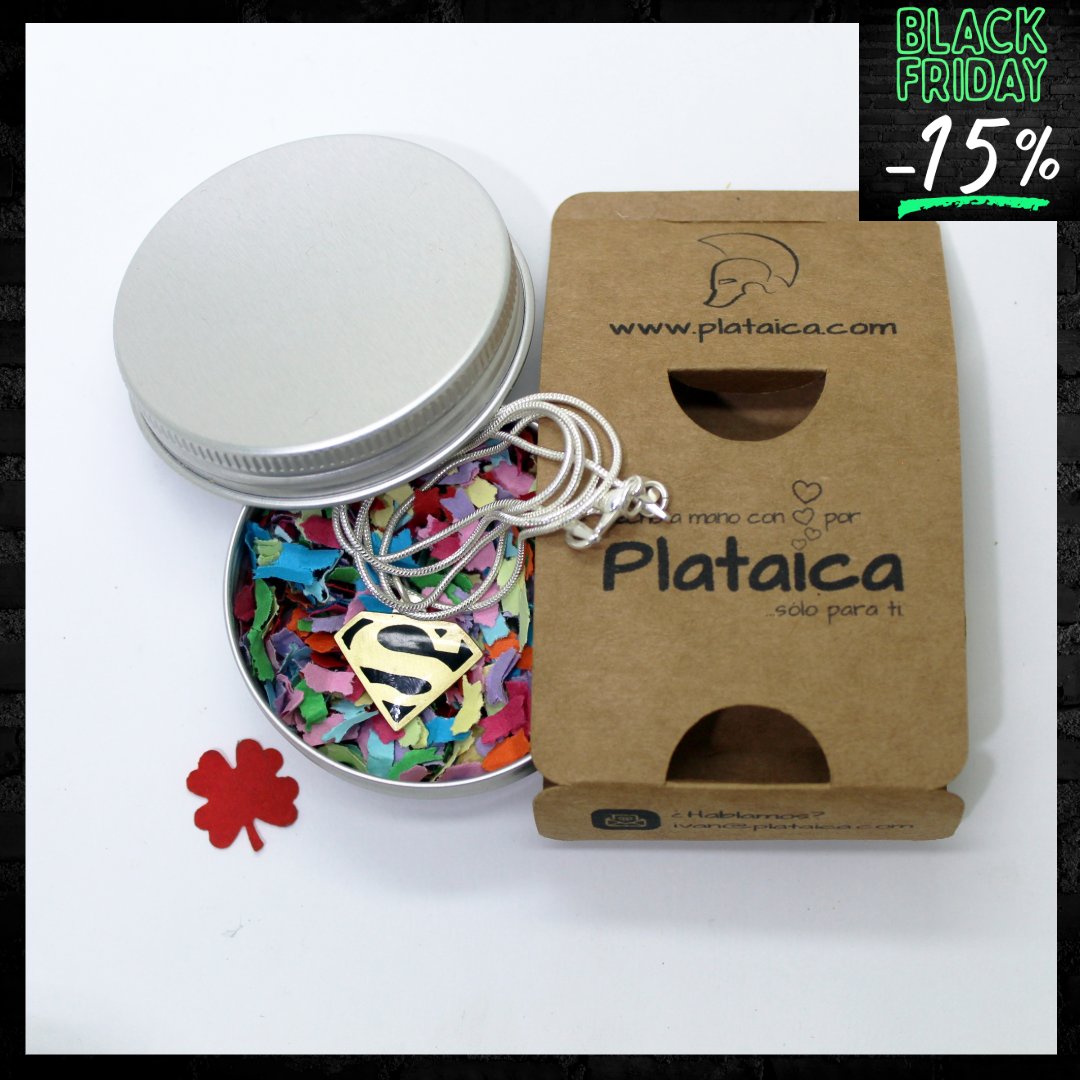 Para los héroes y heroínas de cada casa, colgante #Superman 🦸🏾 o #Supergirl 🦸🏾‍♀️ en plata 925 y #latón, un REGALAZO hecho a mano!!

y con el 15% de DESCUENTAZO por #Blackfriday 😱

👉 bit.ly/429Jzab

#plata925 #joyeríaartesanal #hechoamano #envíogratis #DcComics #geek