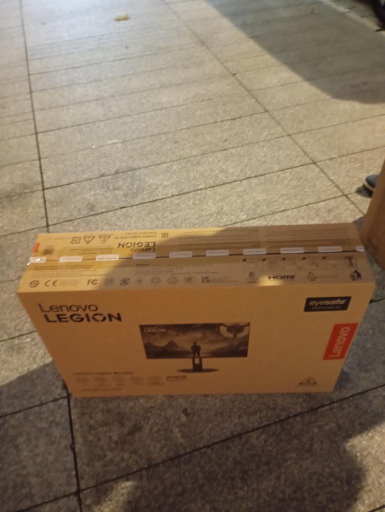 Hatsune Miku tweet media