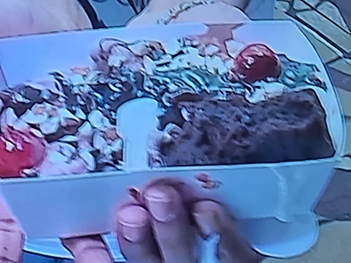 itz_jams's tweet image. #biggboss9tamil Glad #sabari and #ramyajoo  once again proved their bonding is beyond this game.#ibaco task #Sabari &amp;amp; #Ramyajo mutually give icecream to each other.