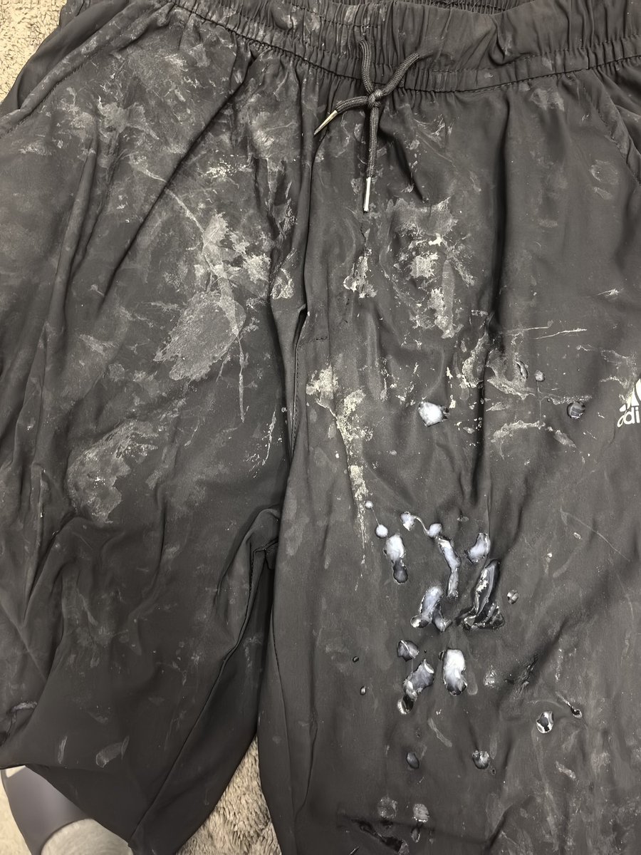 男人面前暴露 tweet media