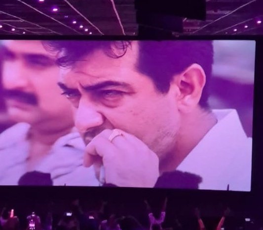 TrollywoodX's tweet image. Re-release ku midnight extra show add panni paathadhu illaiye. 

Innaiku paapa.. 

#Attagasam #AjithKumar