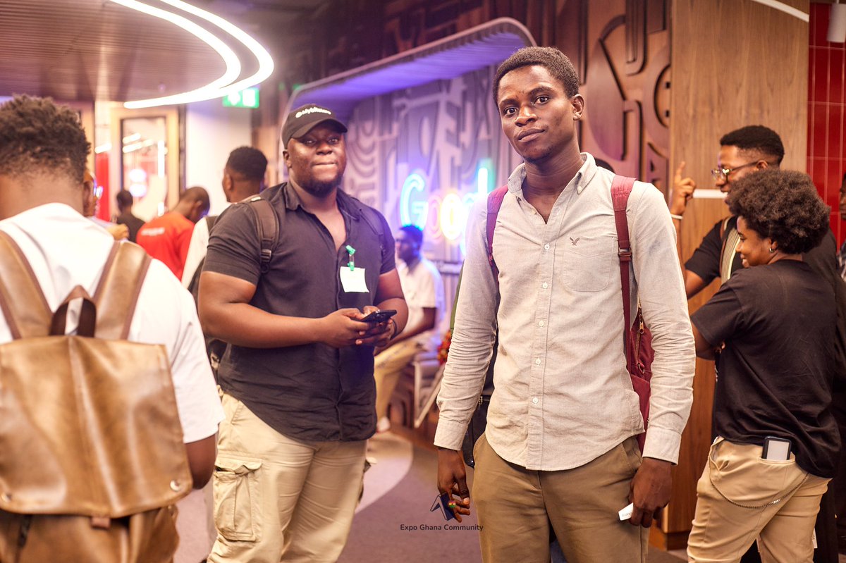 Drizzy60012's tweet image. Had a great time at the Google Expo yesterday! 🔥
@ExpoGhCommunity @AgbenyoOfficial 
An honour meeting Kelvin Black, one of the brightest minds in React Native.
Always learning, always growing. 🚀 #GoogleExpo #ReactNative #TechGhana