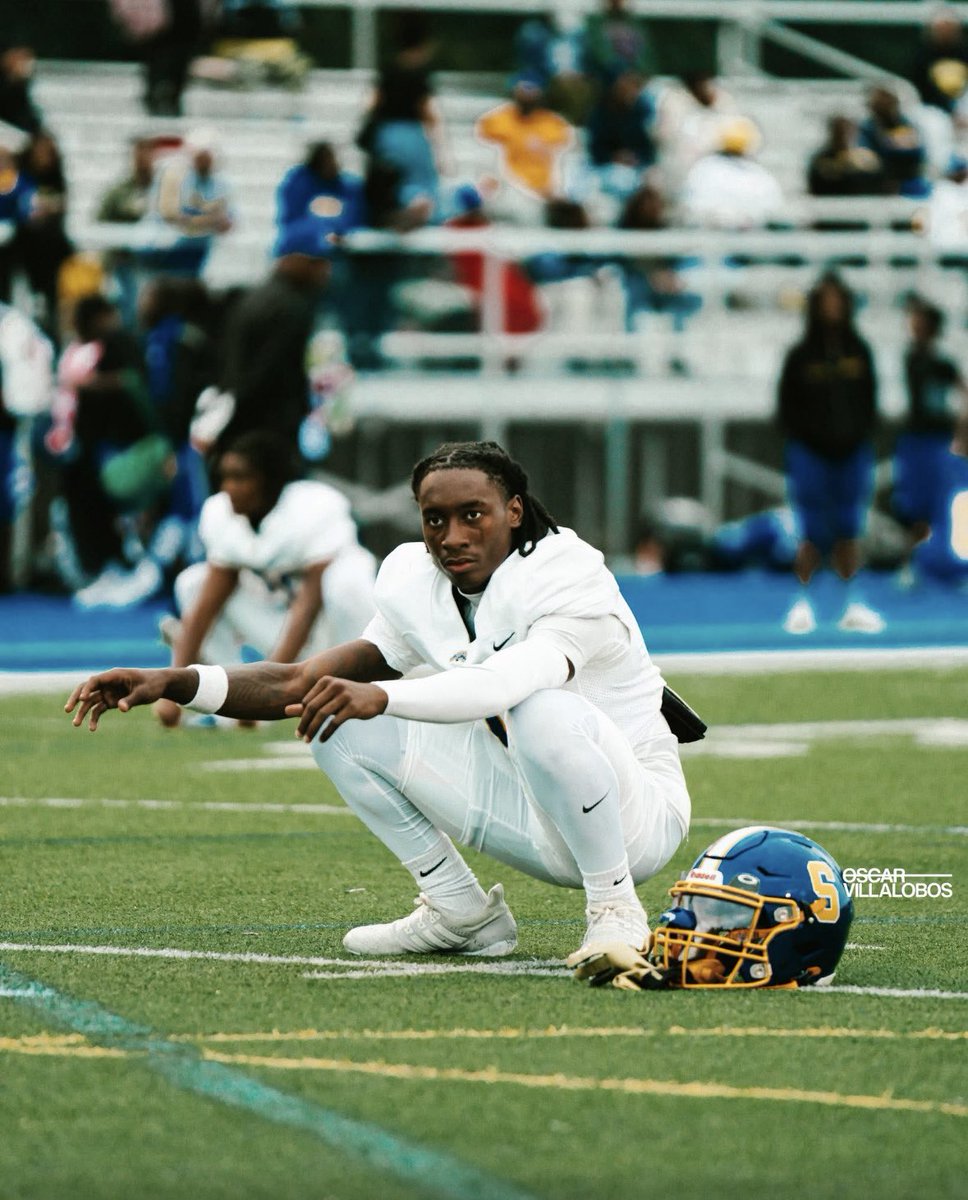 Blessed To See 18!

hudl.com/v/2SbSrn