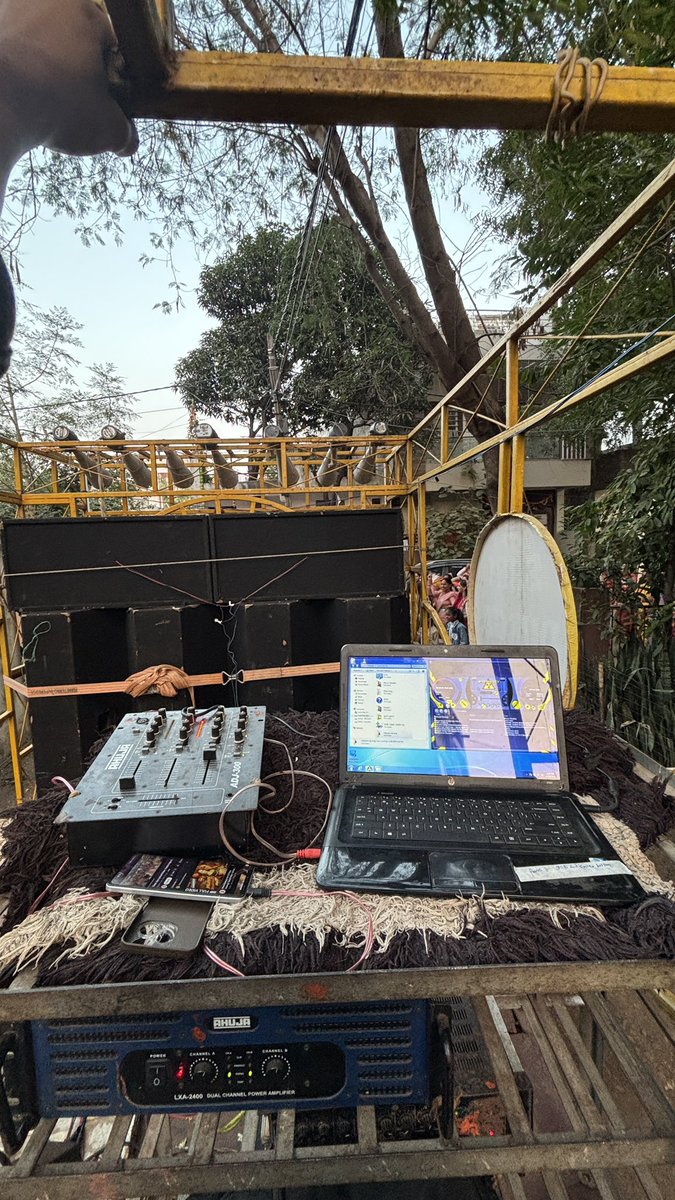 DJ ka kaam shuru kiya h guys,
Jarurt pade to batana 😜