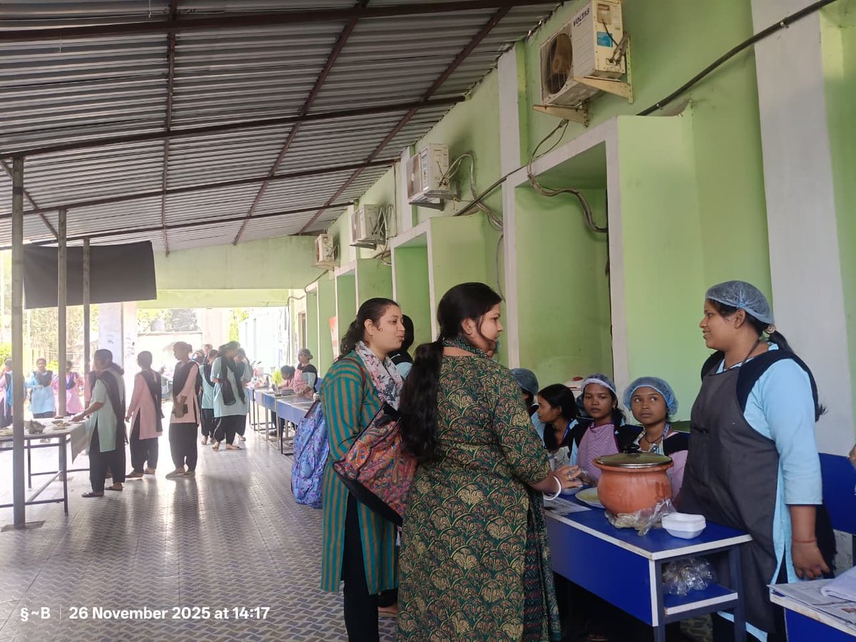 pringwcb's tweet image. Atmanirbhar Bharat Brand Ambassador Week-2025. Rich culinary heritage of Mayurbhanj district with authentic dishes like tender Mutton curry, crunchy Mudhi, flavorful Desi Chicken, sweet Arisa Pitha, Guda Ladoo, and refreshing Mandia Dahibara.#VocalforLocal # AtmanirbharYuva.