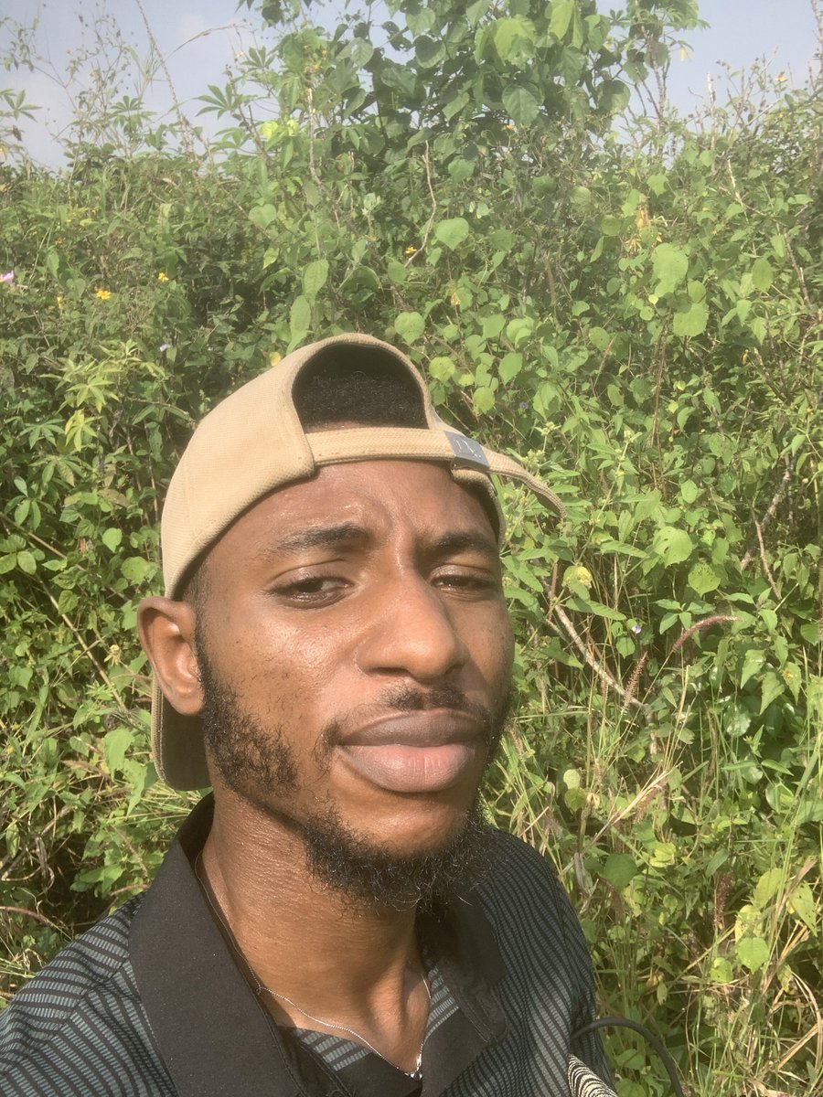 vangeorgh's tweet image. On today’s (yesterday actually) episode of the chronicles of a Nigerian Architect, I accompanied a client + surveyor for proper site assessment of an estate development to get a very good understanding of the prevailing factors like proximity to the road &amp;amp; other developments,…