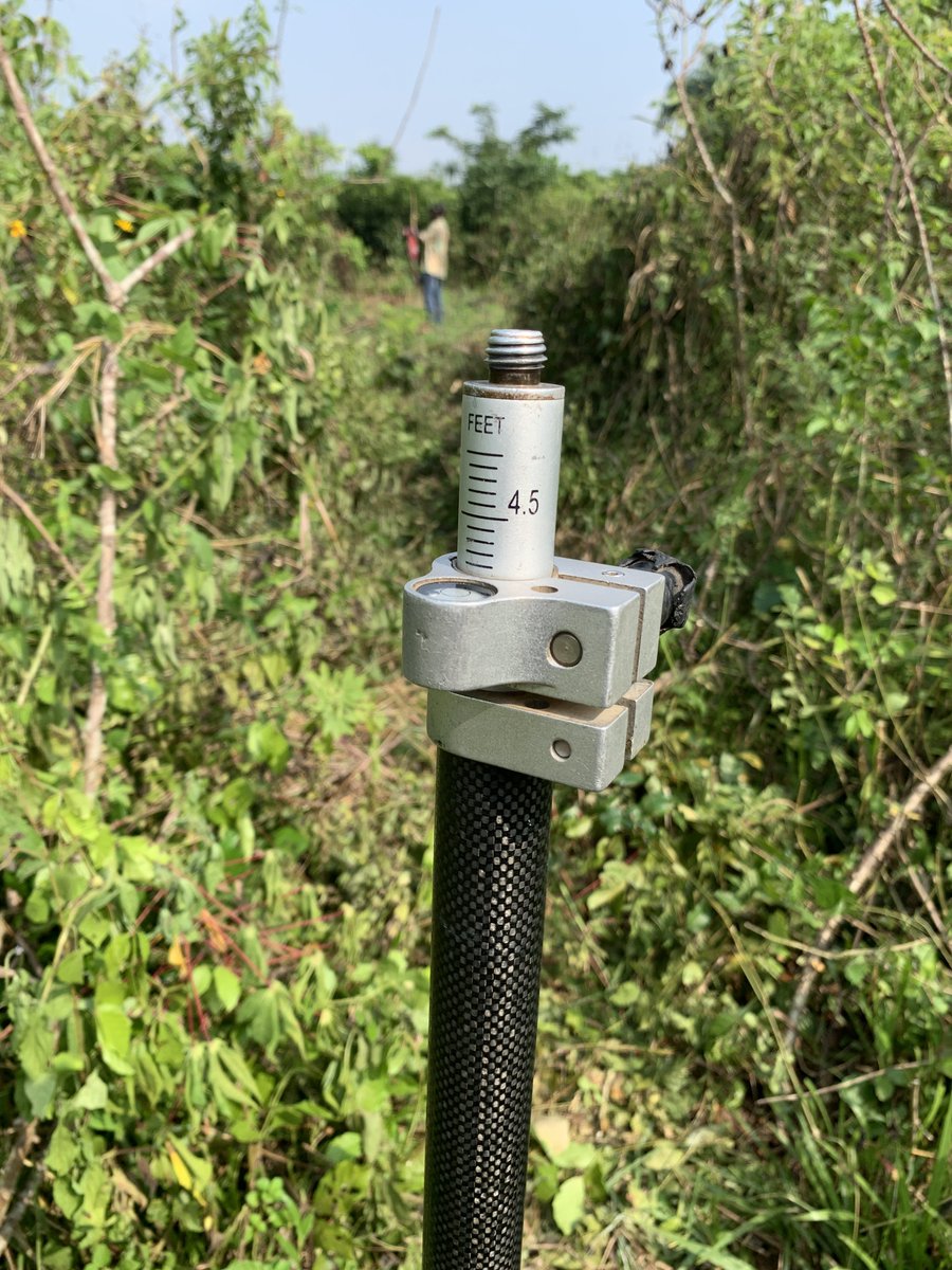 vangeorgh's tweet image. On today’s (yesterday actually) episode of the chronicles of a Nigerian Architect, I accompanied a client + surveyor for proper site assessment of an estate development to get a very good understanding of the prevailing factors like proximity to the road &amp;amp; other developments,…