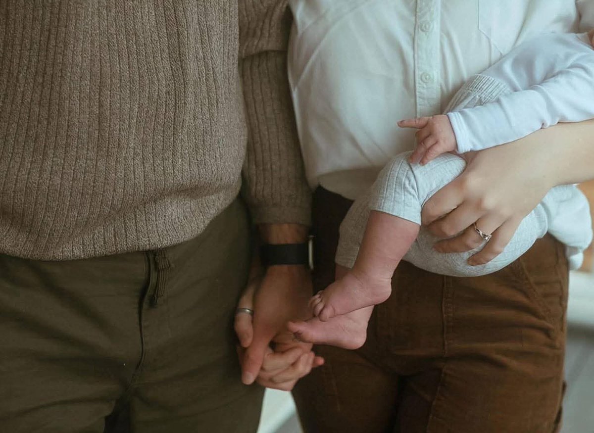 والله لا نريدُ أكثرَ من ذلك

عائلة طيّبة يملؤها الأُنس والحُب :)) 🤍