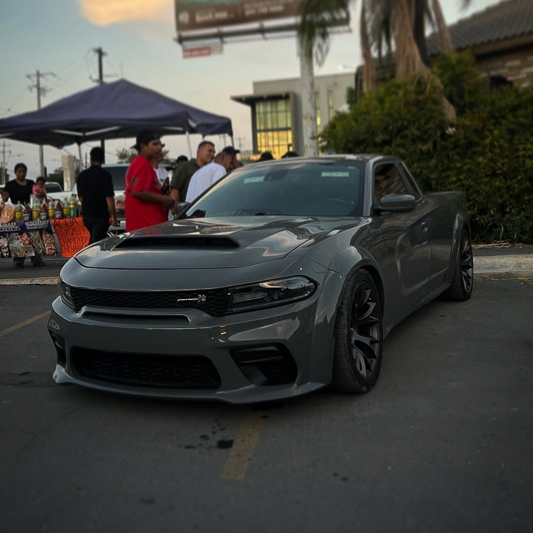 LXandBeyondNats's tweet image. #frontendfriday Custom @Dodge Charger Scat Pack Widebody Ute. 📷: @los2_de_reynosa 🚘: @titokroos | dodge.com