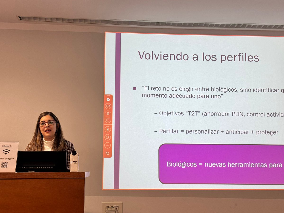 reuma_santpau's tweet image. "Perfil de pacients per biològics" 
La dra. @BMagallares exposa al #FòrumLES2025 @SCReuma el millor maneig de biològics dels pacients amb LES. 

✅Perfil = personalitzar + anticipar + protegir
✅Objectius T2T
✅Importància d'escollir el moment més adient durant l'evolució del LES
