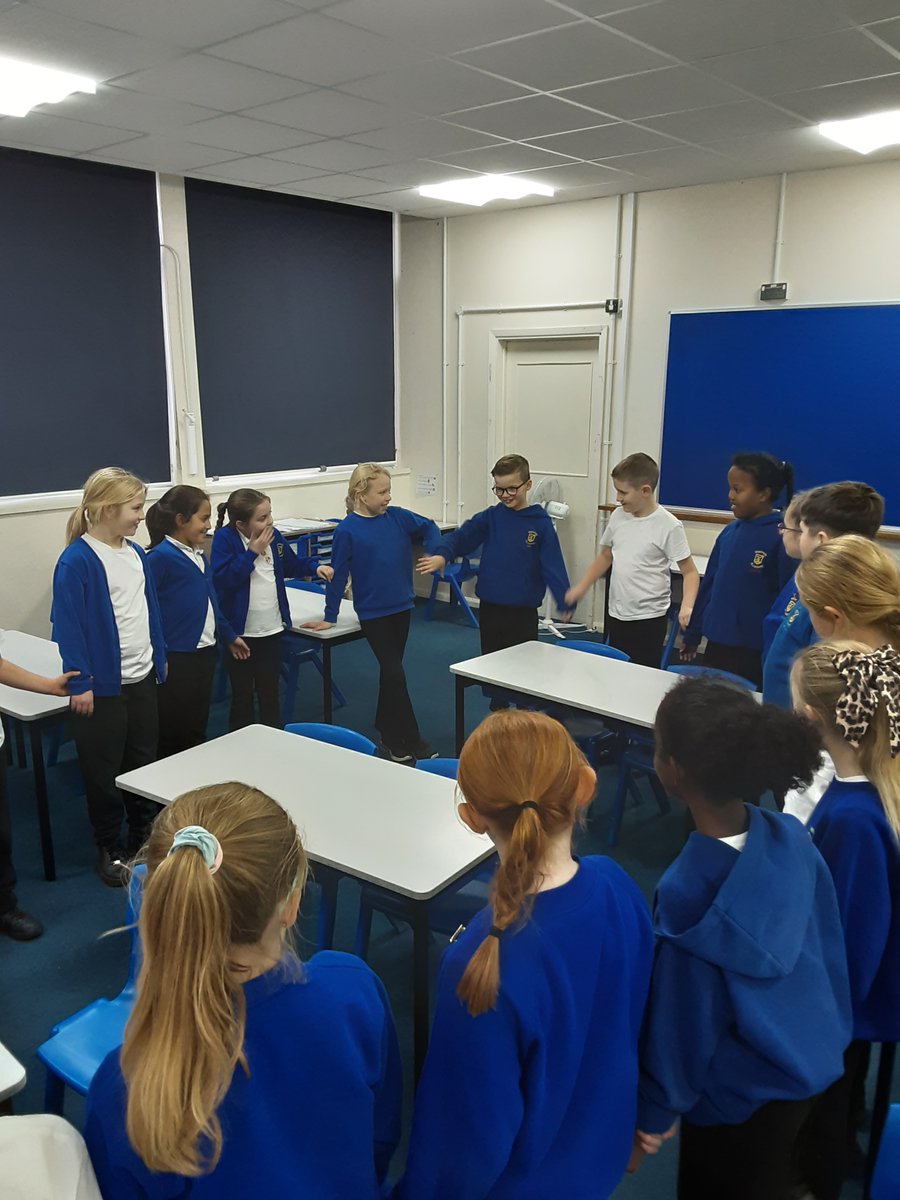 WaycroftAcademy's tweet image. Year 4 have really enjoyed the beginning of their electricity unit in Science. Today, they worked together to understand how electricity moves around a circuit, before being scientists and investigating the best way to create a working circuit!