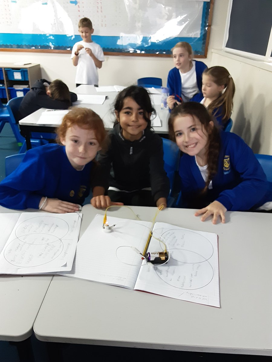 WaycroftAcademy's tweet image. Year 4 have really enjoyed the beginning of their electricity unit in Science. Today, they worked together to understand how electricity moves around a circuit, before being scientists and investigating the best way to create a working circuit!