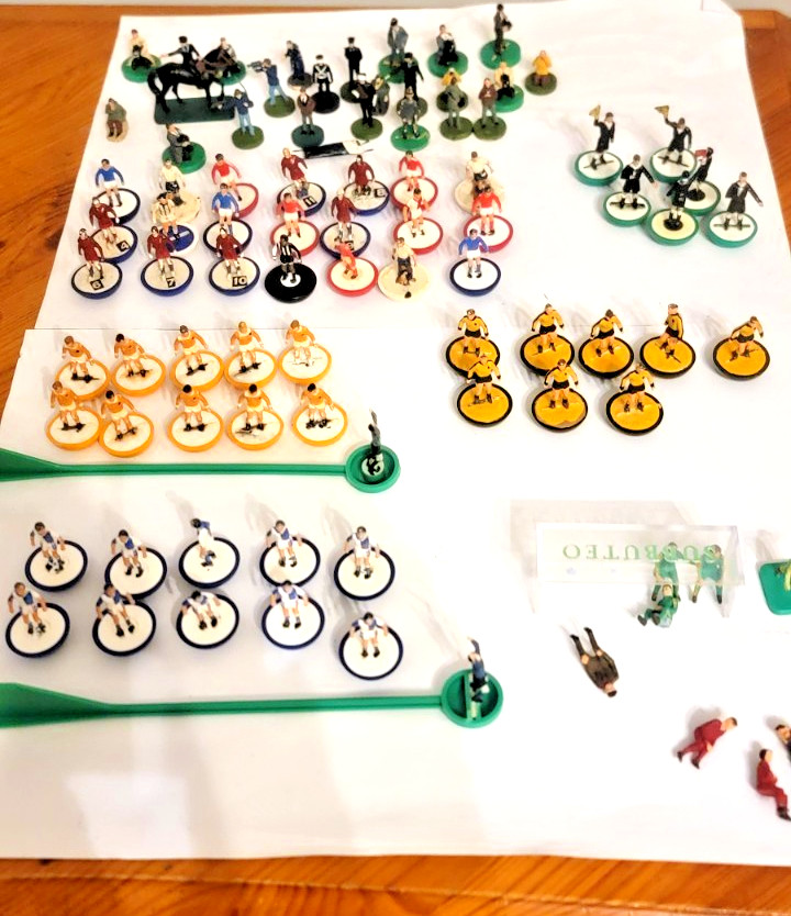 memorabiliaWWFC's tweet image. SUBBUTEO 3 x Teams Wolves, Holland, Blackburn + Police &amp;amp; Extras For  Spares

£10.53 currently

5 bids

Ends Mon 1st Dec @ 7:51pm

ebay.co.uk/itm/1679552624…

#ad #wolves #wwfc
