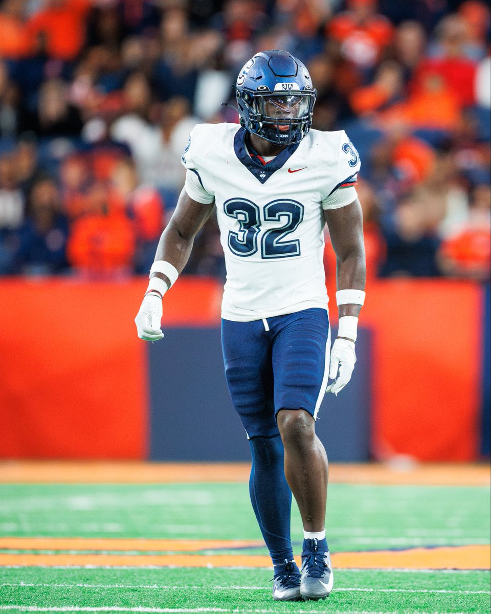 UConn LB Oumar Diomande is set to enter the portal with 2 years of eligibility, sources tell ESPN. The 6-1, 230-pound Diomande had 111 tackles this season, including  5 sack and 8 TFL, with 1 forced fumble.