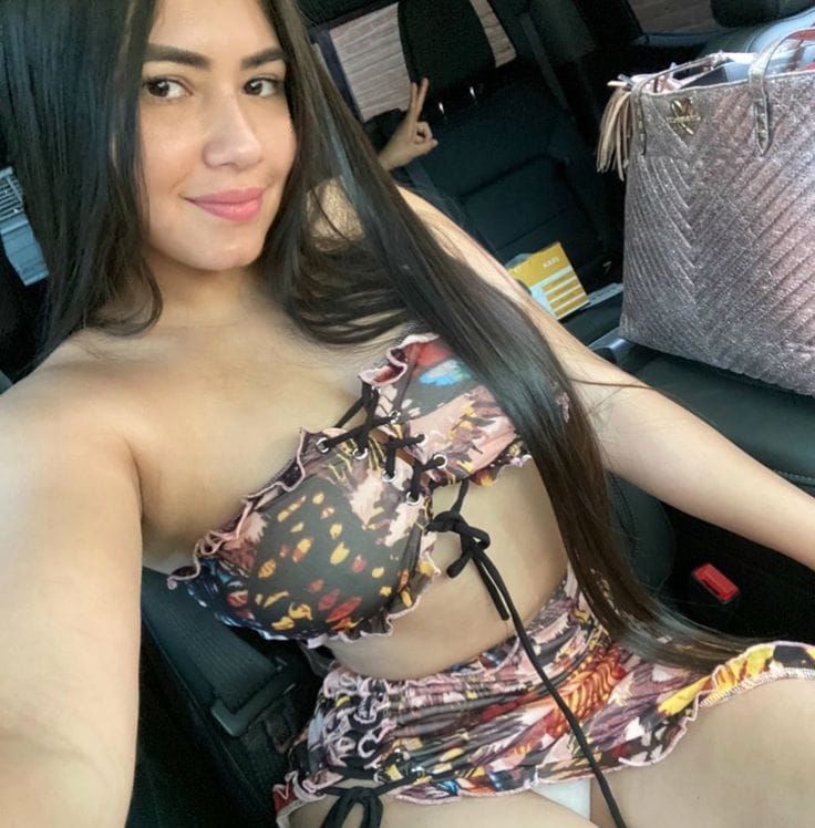┌──┐ ★🌹❤Karina Robles❤🌹★ └──┘ tweet media