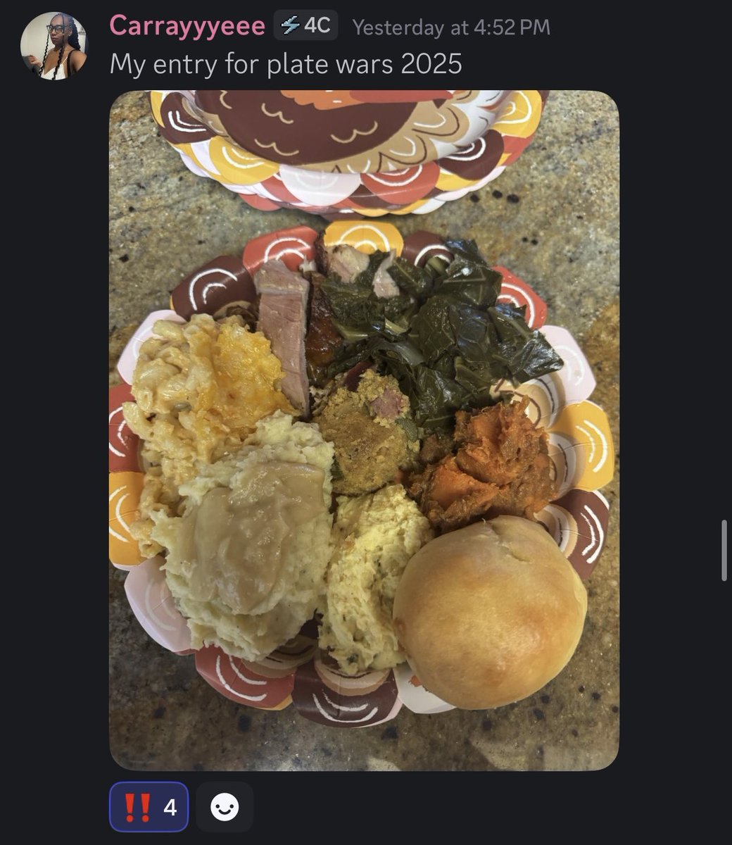 Class4C_'s tweet image. Who had the best plate? 🤔

#Thanksgiving #Discord #rdc #goodeats