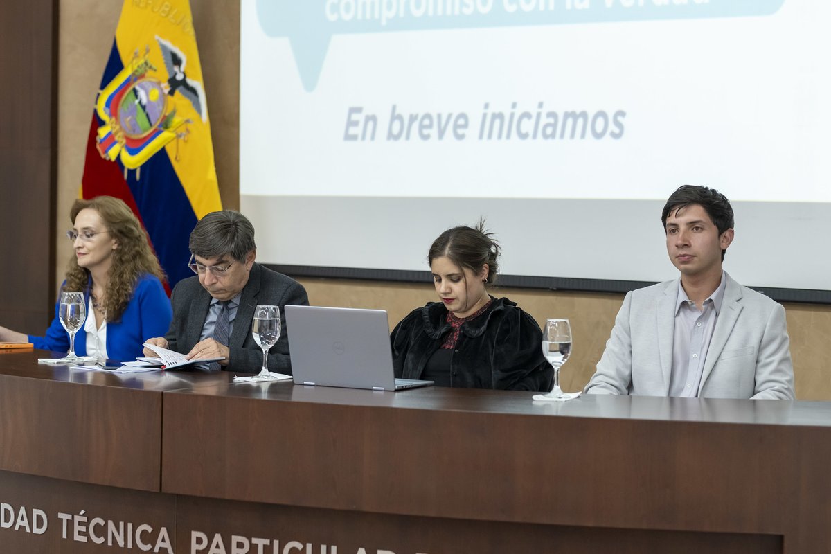 Laboratorio de Innovación e Investigación Docente tweet media