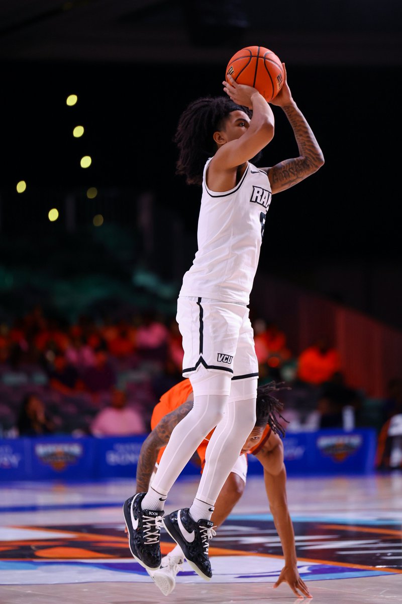 VCU_Hoops's tweet image. Terrence Thrill Tracker™️: 🎯🎯🎯

VCU 59, Virginia Tech 41 -- 15:39

#LetsGoVCU