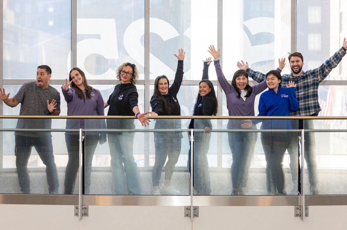 Supercomputing's tweet image. Inspired by #SC25?  Volunteer applications for #SC26 are NOW OPEN.  🙌 
Join our community and make an impact.  Read more and apply: sc25.supercomputing.org/attend/volunte…